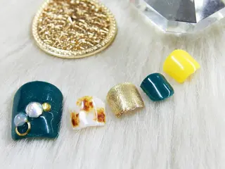 ネイル ティーエヌ 金山駅東口店のネイルデザイン