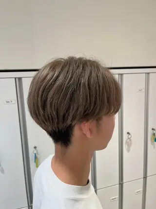 カラー メンズ メンズパーマ、スパ イキー、上野星也のヘアスタイル