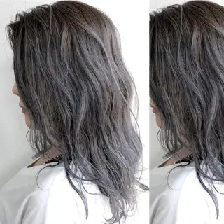 セミロング カラー JuNブリーチに 縮毛矯正するプロのヘアスタイル