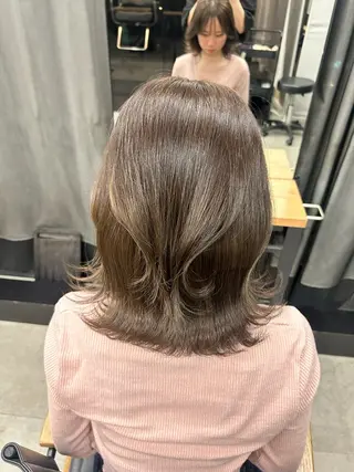 ミディアム 女性らしいモテヘア 韓国ヘアhikariのヘアスタイル