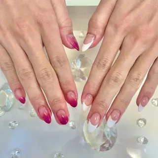 ネイル e+LUCIA NAIL関内店所属・花岡 佑紀のネイルデザイン
