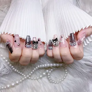 ネイル 🌈Yun nail hyejin💋のネイルデザイン