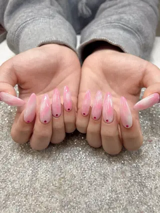 ネイル Guarendo錦糸町店所属・ガレンドウ 白澤 愛子のネイルデザイン