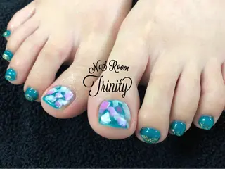 ネイル Trinity staffのネイルデザイン