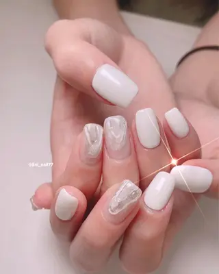ネイル JINI NAIL所属・ジニ ネイルのネイルデザイン