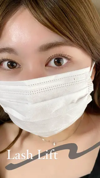 マツエク・マツパ アイブロウ yeon所属・yeon ヨンのマツエク・マツパデザイン