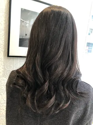 ミディアム カラー 🍀富久 永梨🧸のヘアスタイル