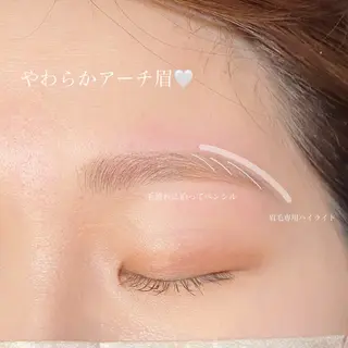 アイブロウ haru所属・眉サロンharu 表参道🤍岡本の眉毛・アイブロウイメージ
