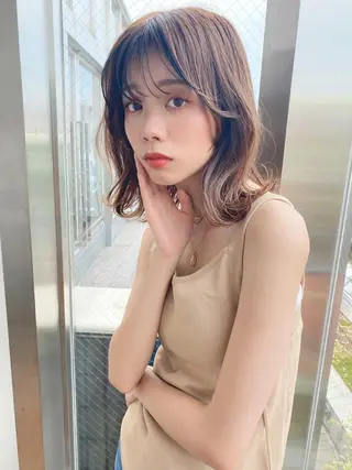 ミディアム 鎌倉 彩のヘアスタイル
