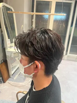 パーマ メンズ 飯田 愛結のヘアスタイル