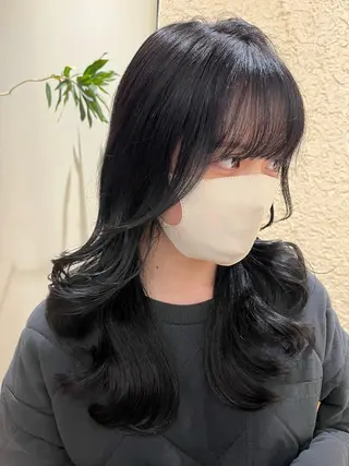 ロング カラー 諸岡 玲のヘアスタイル
