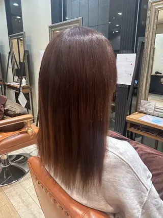 ミディアム カラー 松尾 遥花のヘアスタイル