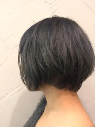 ショート カラー 髪質改善TR 透明感カラーHanaのヘアスタイル