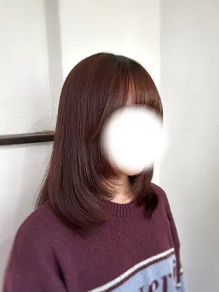 セミロング たきぐち さくらのヘアスタイル