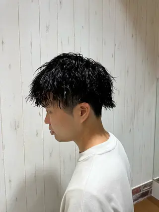 ショート パーマ メンズ 中嶋 紘夢のヘアスタイル