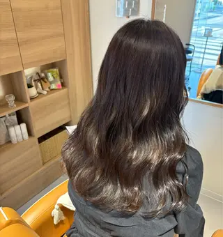 ロング mile所属・mile 〔東二見〕のヘアスタイル