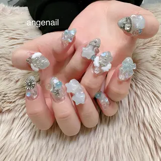 ネイル オーナーネイリスト MAKIのネイルデザイン