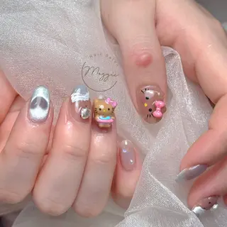 ネイル Maggie Nail🦩のネイルデザイン