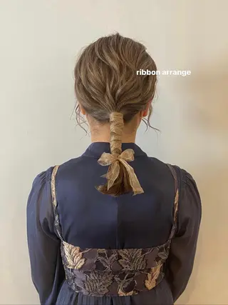 ミディアム ヘアアレンジ 暖色カラー/レイヤー 🌙 オノユリカのヘアスタイル