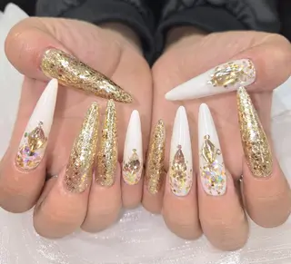 ネイル 河野ちえ (雑誌掲載サロン)のネイルデザイン