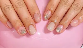 ネイル VIERU 🌈🎀💖のネイルデザイン