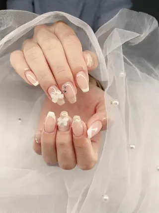 ネイル Tira Nailのネイルデザイン