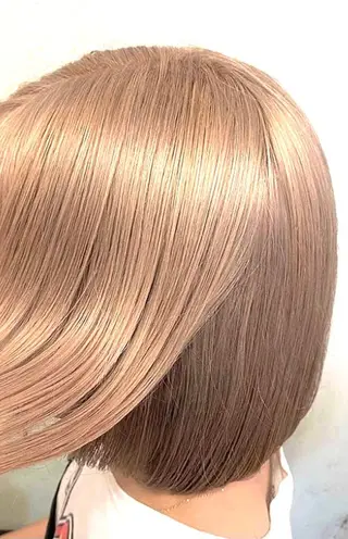ミディアム カラー ワタベ ハヤト/ トップデザイナーのヘアスタイル