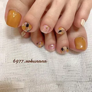 ネイル rokunana 佐野のネイルデザイン