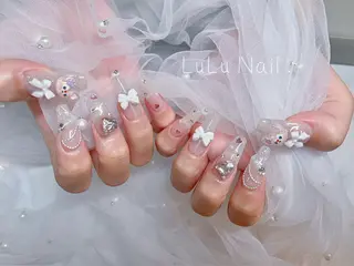 ネイル LULU Nail  Salon 新宿所属・LU LU NailSalonのネイルデザイン