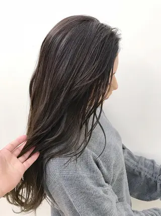 ロング カラー ブリーチカラー/ 岩破瑞希のヘアスタイル