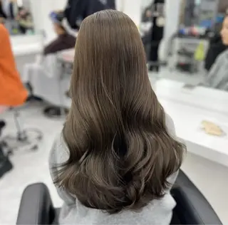 ロング カラー 🤍透明感推しカラー 🤍yui‪💞✨のヘアスタイル