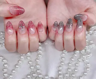 ネイル She   Nail所属・ISA_ BELLAのネイルデザイン
