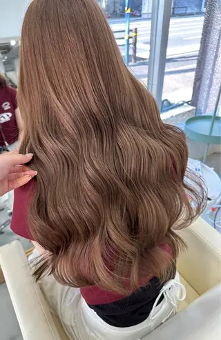 ロング カラー さあや 【透け感/艶感】のヘアスタイル