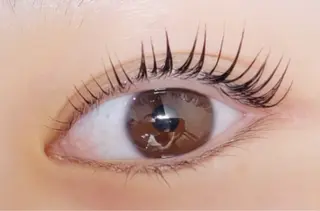 マツエク・マツパ FLY NAIL&Eyelash Salon 梅田店所属・YUKI FUKUMARUのマツエク・マツパデザイン