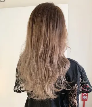 ロング カラー 渡辺 健太のヘアスタイル