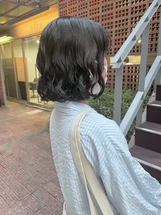 ミディアム パーマ ショートカット無料/ 小顔ショートのヘアスタイル