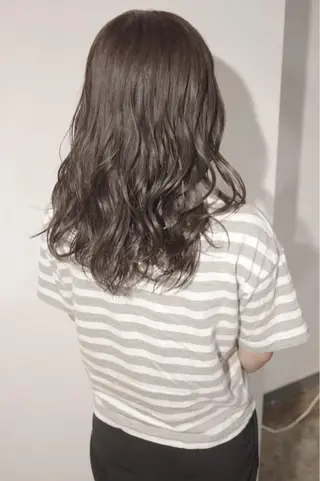 ロング カラー 🌈ディレクター🌈 徳松優希のヘアスタイル