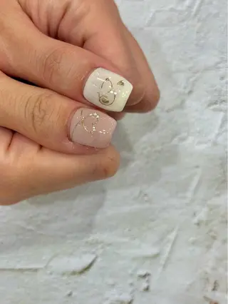 ネイル 安藤 彩乃のネイルデザイン