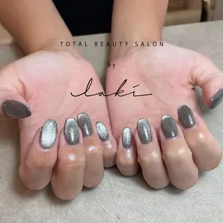 ネイル my&所属・my&_ maimiのネイルデザイン