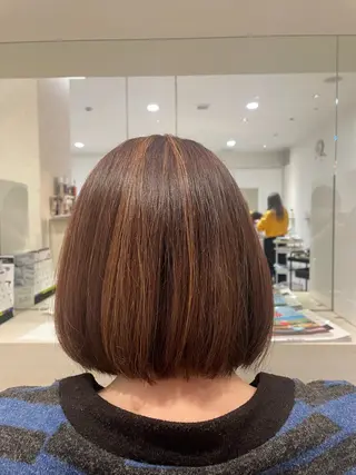 ミディアム カラー 平 真亜里のヘアスタイル