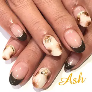 ネイル 🩵NORIKO 上品ネイルが得意🩵のネイルデザイン