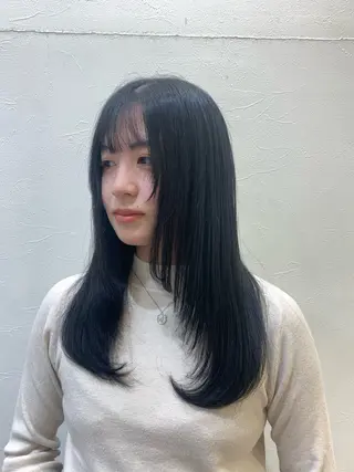 ロング D’asty梓川所属・山崎 夢奈のヘアスタイル