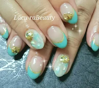 ネイル 小顔と腸の専門店 ラクーラビューティのエステ・リラクイメージ