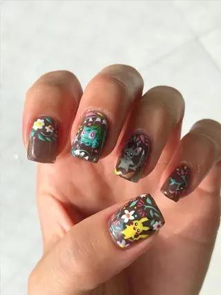 ネイル 岩山 直子のネイルデザイン