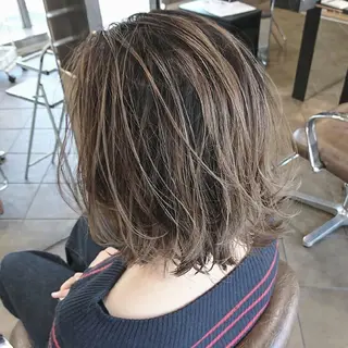 ショート Luisハイライト　 喜連瓜破、髪質改善のヘアスタイル