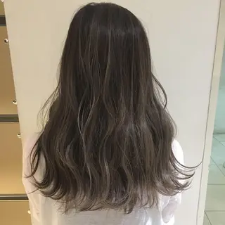 ロング ケリーズグリーン所属・ショート/ボブ 森田/嵩士のヘアスタイル