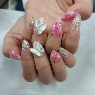 ネイル 河野ちえ (雑誌掲載サロン)のネイルデザイン