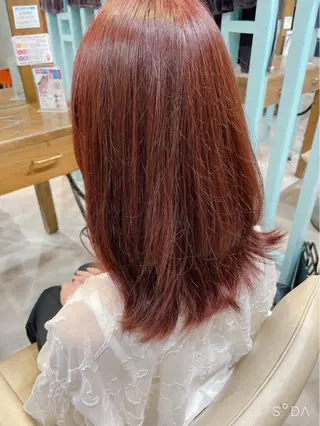 カラー 宮嵜 麻樺のヘアスタイル