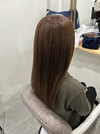 カラー 稲井 裕美のヘアスタイル