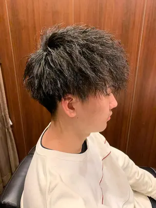 パーマ メンズ premium barber表参道所属・プレミアムバーバー 草野のヘアスタイル